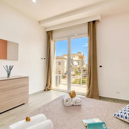 Corallo House 200m From The Sea - Happy *